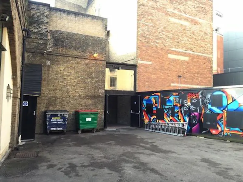 Walled garden at Arched event space in Old Street, N399 (photo 16)
