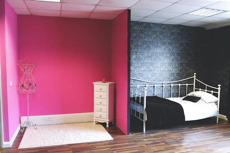 Harlow studio with boxing ring, N401 (photo 17)