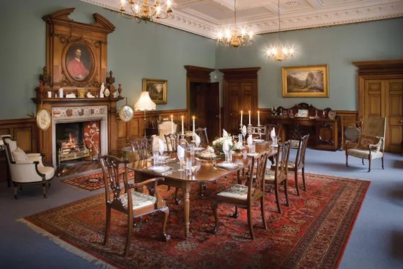 Dining room at Grand estate with chapel in Willington, A1381 (photo 10)