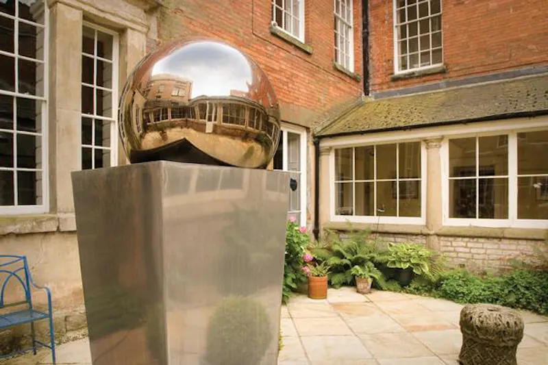 Grand estate with chapel in Willington, A1381 (photo 30)