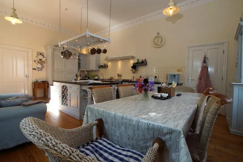 Dining room at Luxurious Willington manor house, A1382 (photo 3)