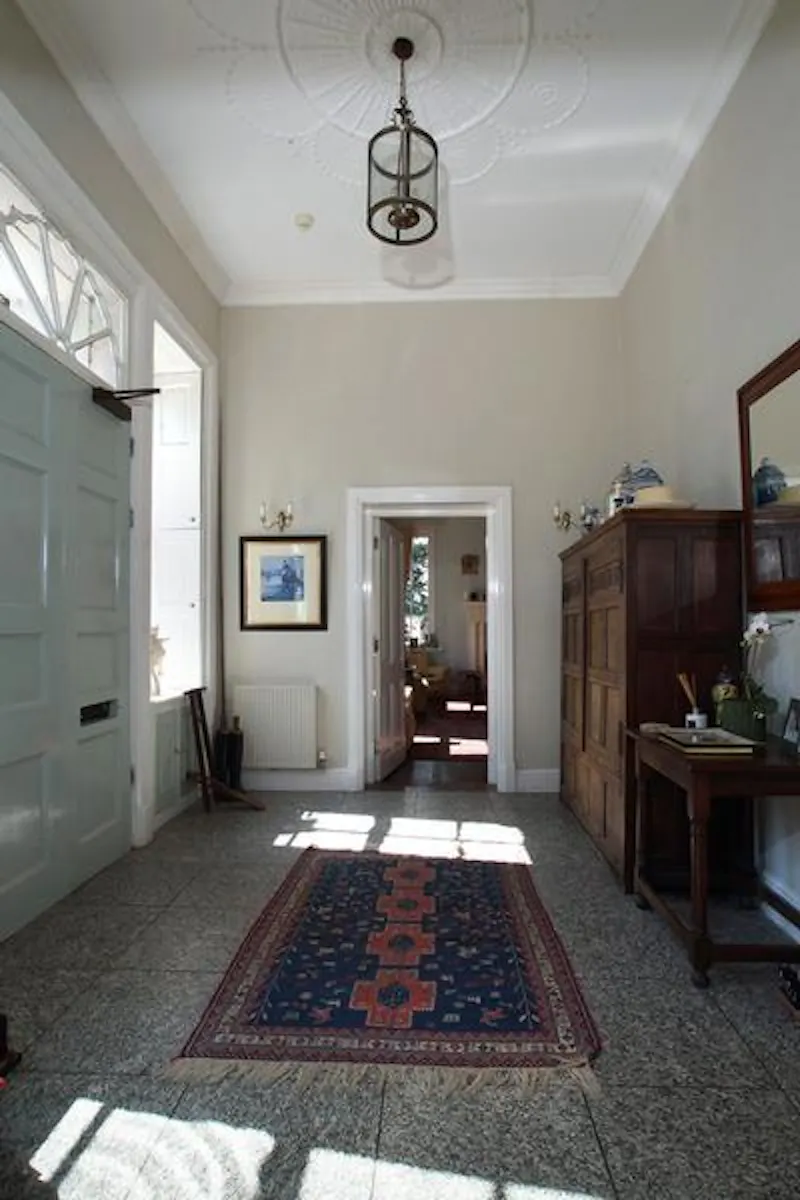 Entrance hall at Luxurious Willington manor house, A1382 (photo 7)