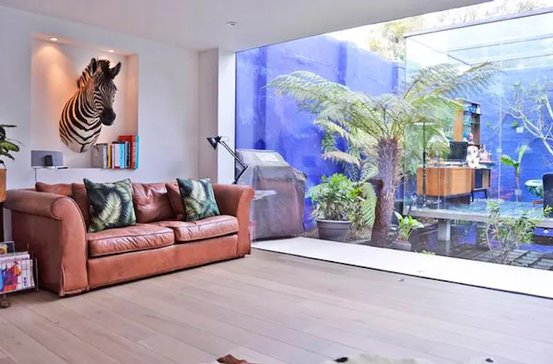 Balham tropical cube house, K401 (photo 29)
