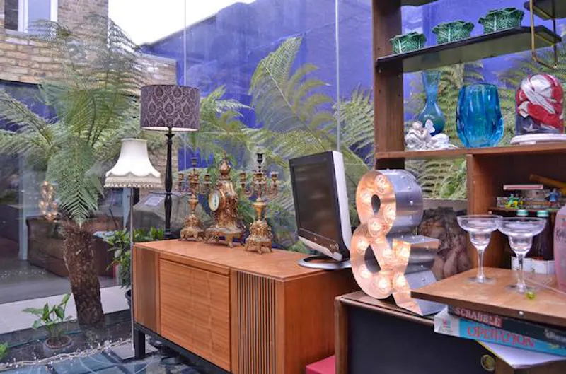 Balham tropical cube house, K401 (photo 31)