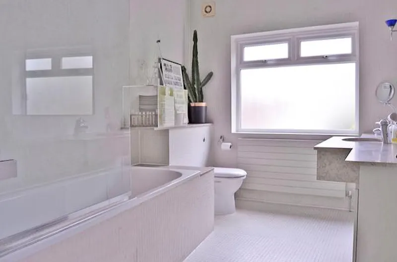 Bathroom at Balham tropical cube house, K401 (photo 41)