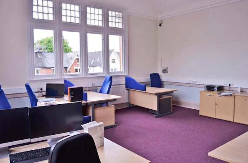 Office at Empty Victorian school in Beckenham, Q107 (photo 24)