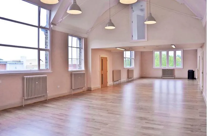 Ballroom at Empty Victorian school in Beckenham, Q107 (photo 38)