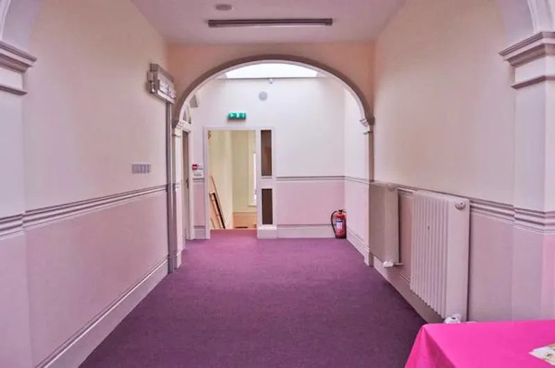 Corridor at Empty Victorian school in Beckenham, Q107 (photo 40)