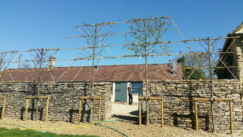 Stable / Outbuildings at Film location C857 in Gloucestershire (photo 30)