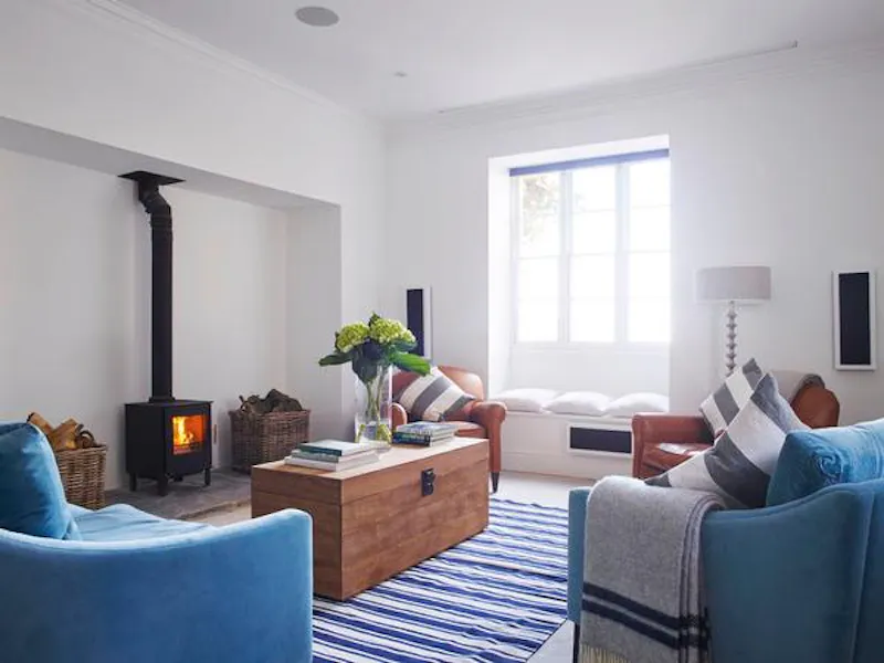 Living Room at Shoot and stay Salcombe home, E416 (photo 12)