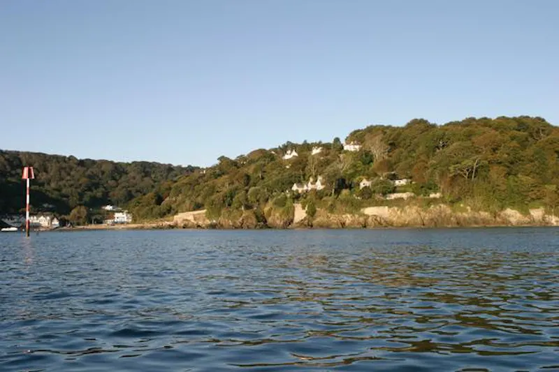 Shoot and stay Salcombe home, E416 (photo 47)