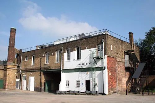 Brick Lane split-level studio , N402
