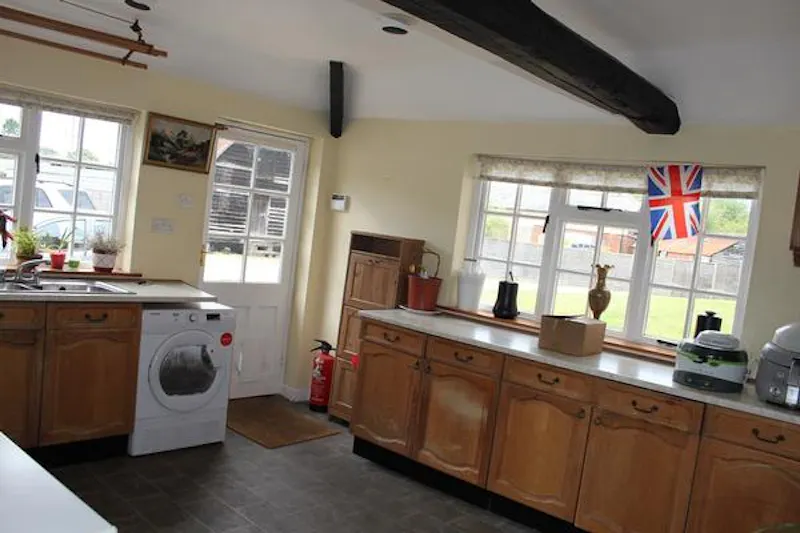 Country house in Nursling , B1682 (photo 17)