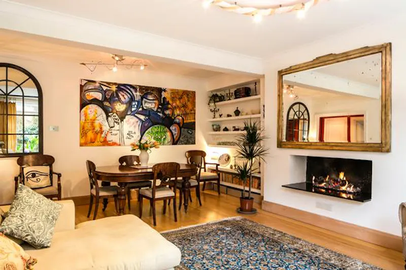 Fireplace at Ladbroke Grove garden flat, F1089 (photo 3)