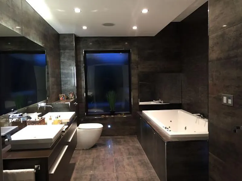 Bathroom at High tech Northampton home, D2221 (photo 31)