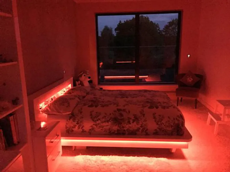 High tech Northampton home, D2221 (photo 45)