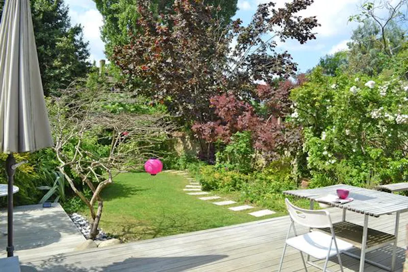 Garden at East Dulwich family house, B1683 (photo 19)