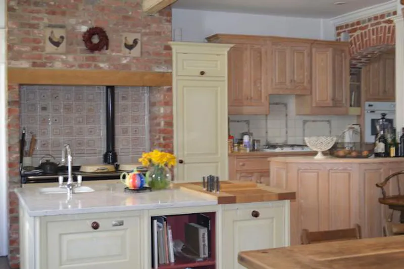 Aga at Grade II country home in Steyning, E418 (photo 4)