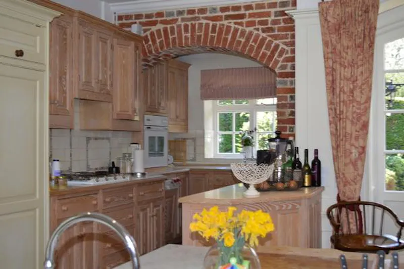 Grade II country home in Steyning, E418 (photo 5)