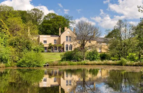 Rackenford County house, B1686