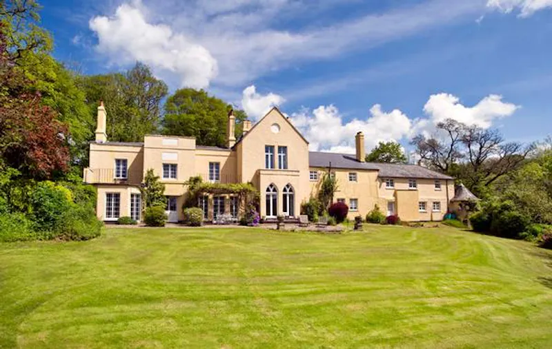 Rackenford County house, B1686 (photo 12)