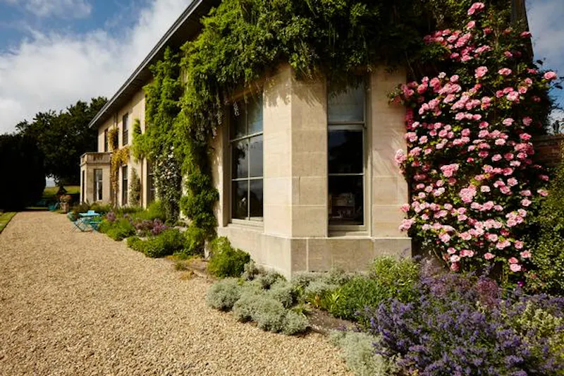 Immaculate Devizes country house, A1384 (photo 37)