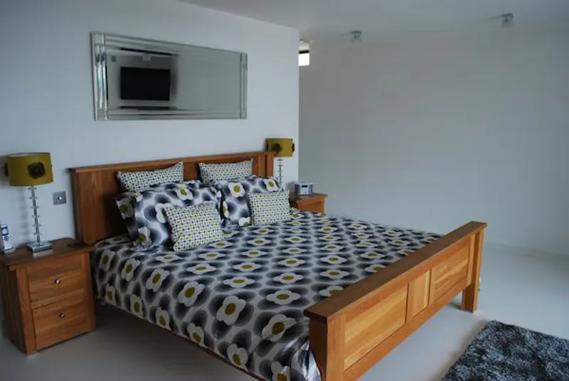 Bedroom at Modern Arizona in Wellingborough, K403 (photo 11)