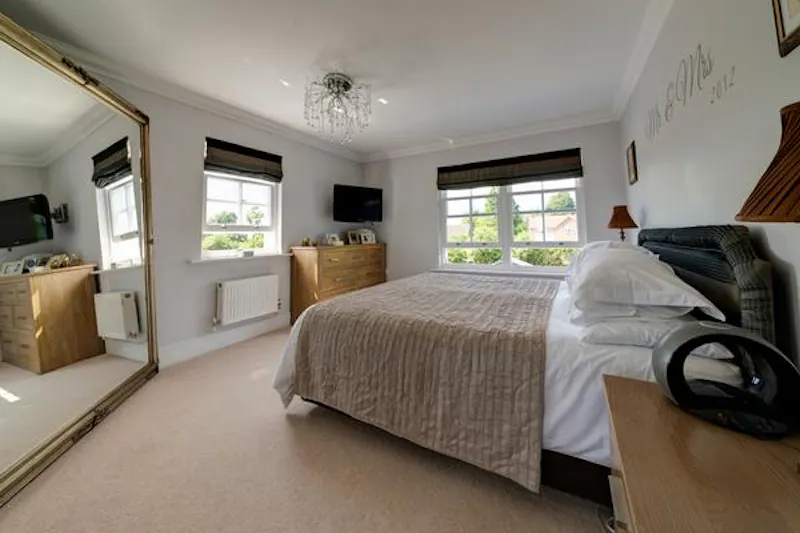 Bedroom at West Mersea beach house, D2222 (photo 7)