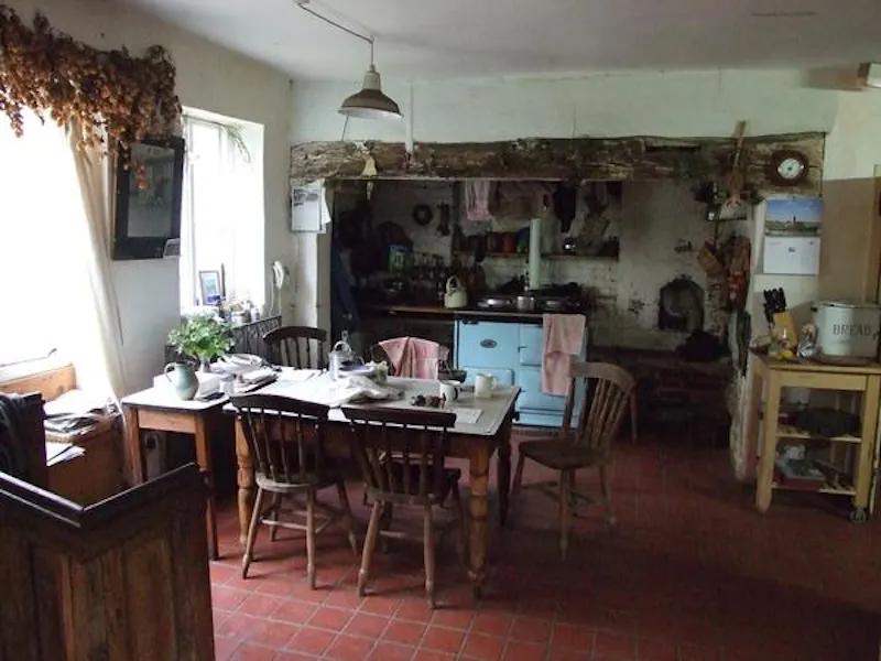 Aga at Film location H175 in Kent (photo 5)
