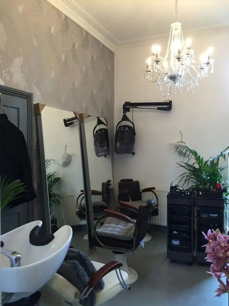 Kensal Green vintage shop, SHOP28 (photo 7)
