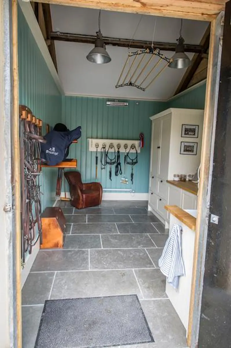 Film location D2257 in Hampshire (photo 16)