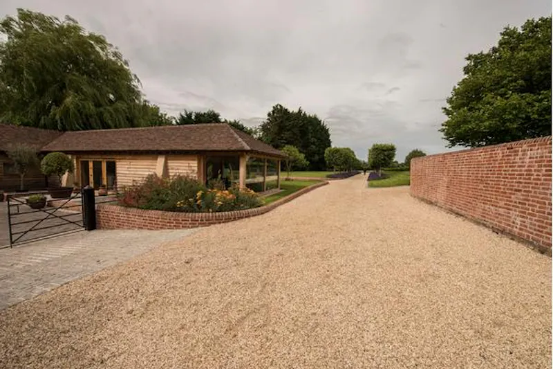 Film location D2257 in Hampshire (photo 36)