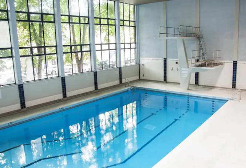 Barons Court gym, Q109 (photo 32)