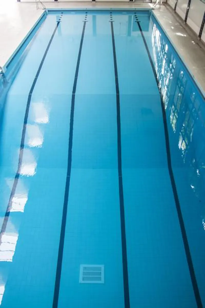 Barons Court gym, Q109 (photo 38)