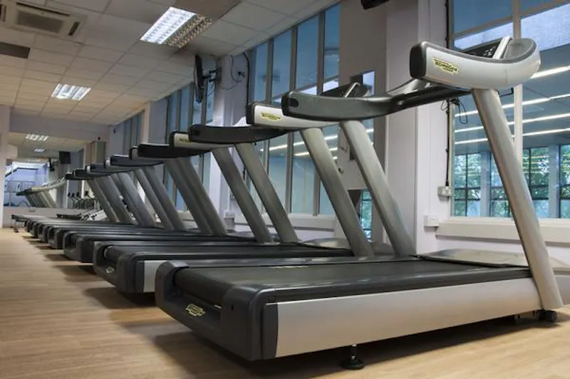 Barons Court gym, Q109 (photo 50)
