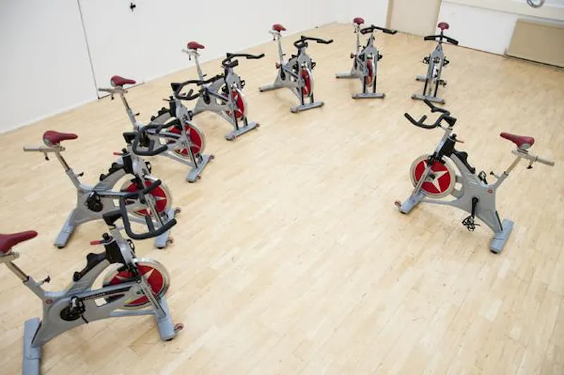 Barons Court gym, Q109 (photo 57)