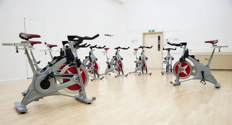 Barons Court gym, Q109 (photo 58)