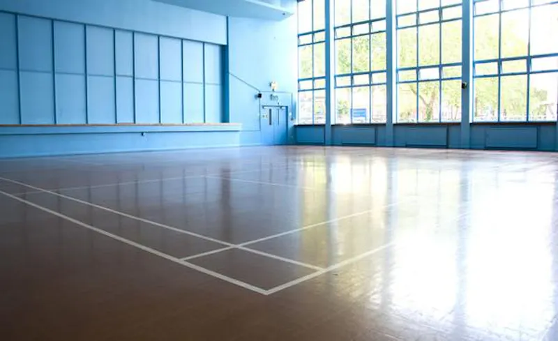 Ballroom at Barons Court gym, Q109 (photo 25)