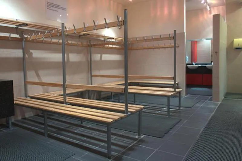 Barons Court gym, Q109 (photo 62)