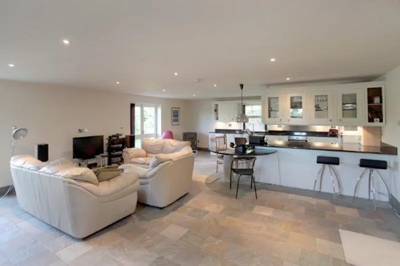 Modern mansion near Warrington, D2223 (photo 7)