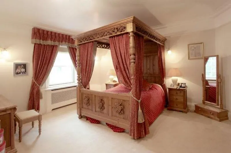 Bedroom at Modern mansion near Warrington, D2223 (photo 28)
