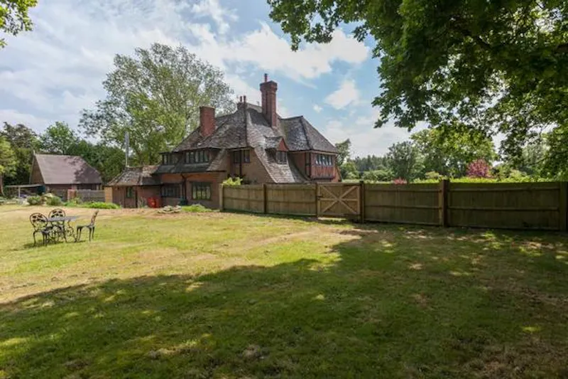 Arts and Crafts pub home Bix , M293 (photo 40)