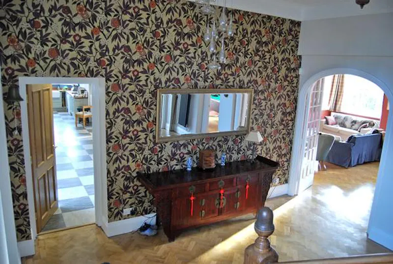 Castle turret house in Hailsham, Q110 (photo 3)