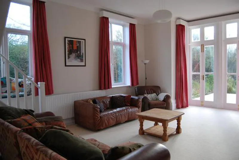 Castle turret house in Hailsham, Q110 (photo 19)