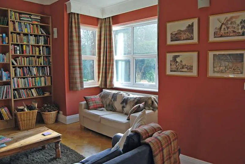 Castle turret house in Hailsham, Q110 (photo 23)