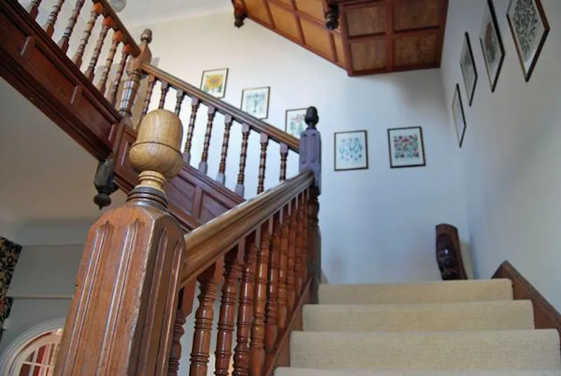 Castle turret house in Hailsham, Q110 (photo 30)