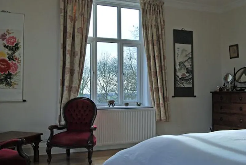 Castle turret house in Hailsham, Q110 (photo 54)