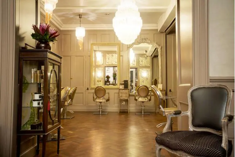 Luxury hair salon in Spitalfields, Q111 (photo 6)