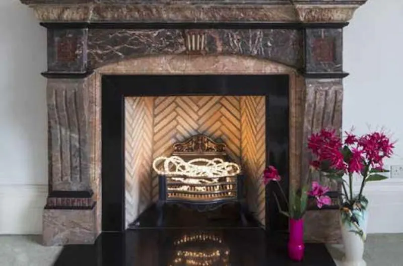 Fireplace at Georgian Huddersfield house, A1386 (photo 5)