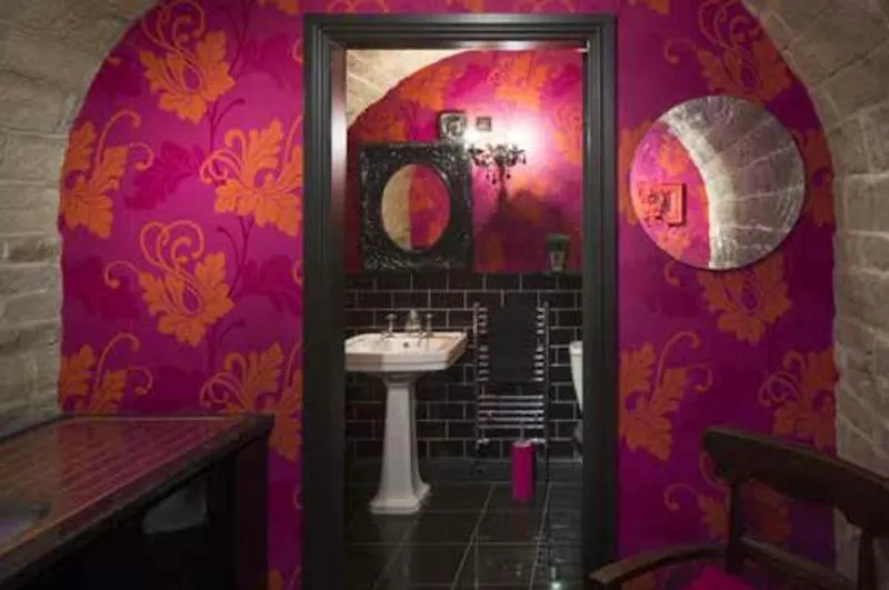 Bathroom at Georgian Huddersfield house, A1386 (photo 15)